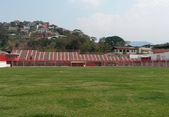 Foto_Estadio_171Castor Cifuentes02.jpg